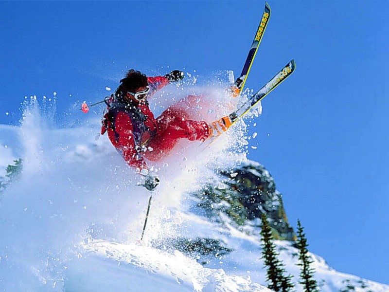 壁纸800x600极限运动 滑雪壁纸 极限运动--滑雪壁纸 极限运动--滑雪图片 极限运动--滑雪素材 体育壁纸 体育图库 体育图片素材桌面壁纸